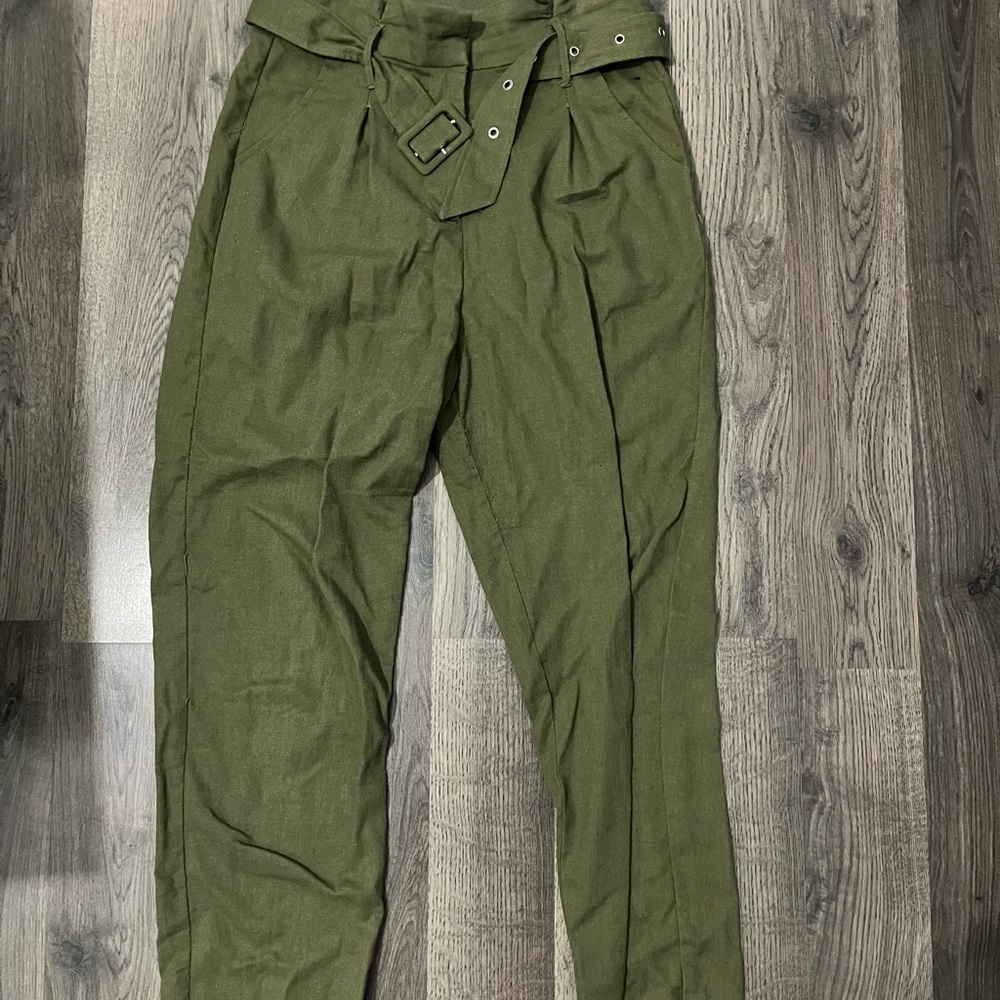 Charlotte Russe Olive Green Cropped Pants